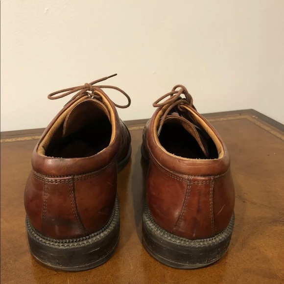 Johnston & Murphy 9 1/2 Lace up Brown Dress Shoes - Picture 4 of 8